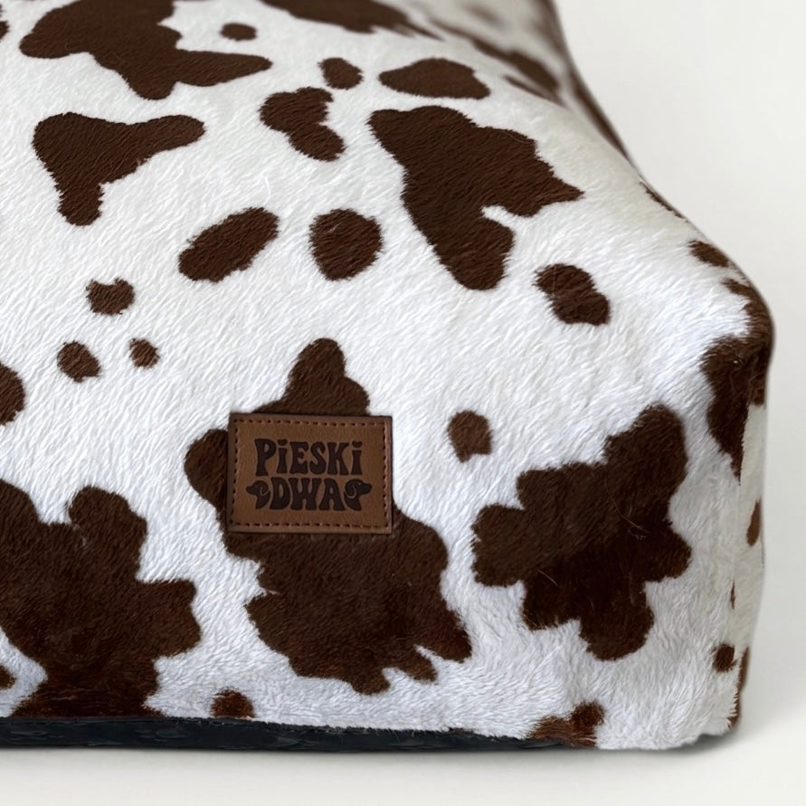 Legowisko dla psa Poducha Premium w brązowe Łaty Krówka Moo Brown