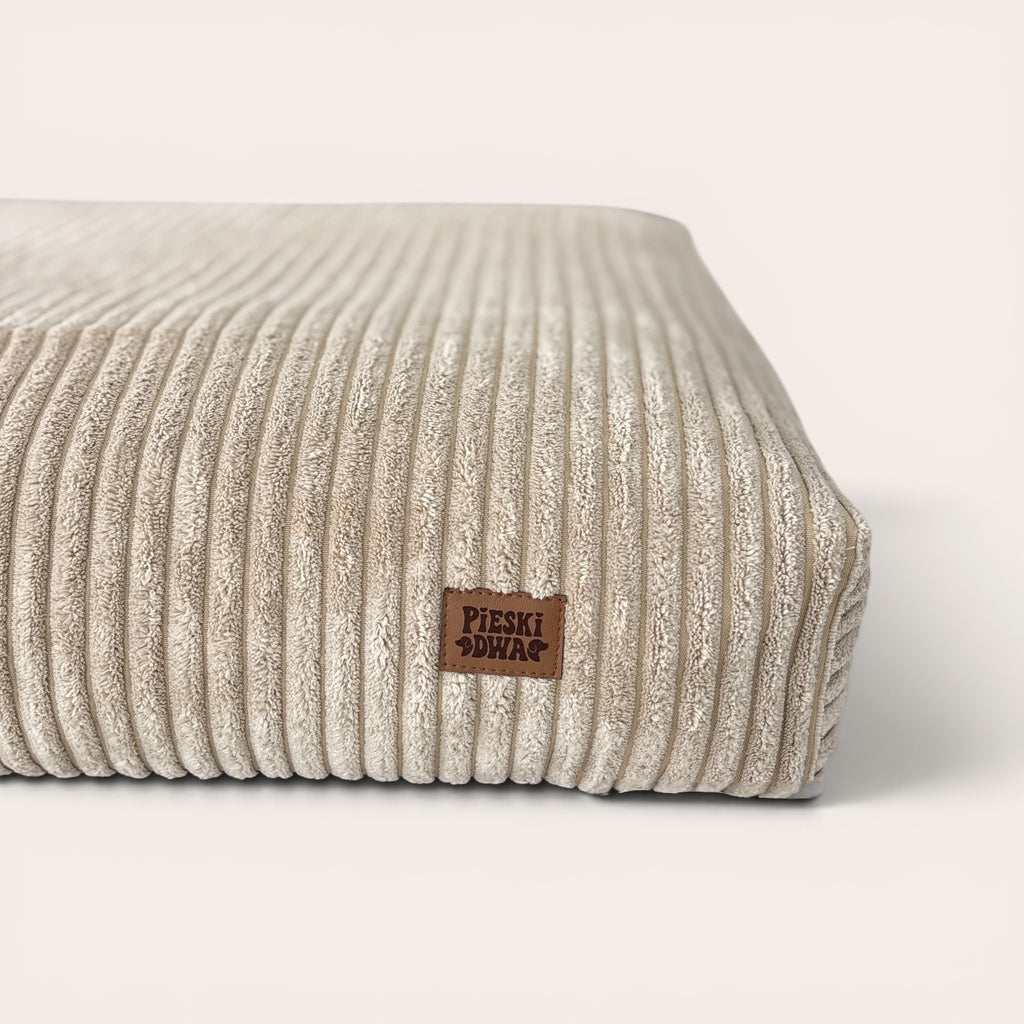 Legowisko dla psa Poducha premium Ciabatta prążek sztruks – Jasny Beż