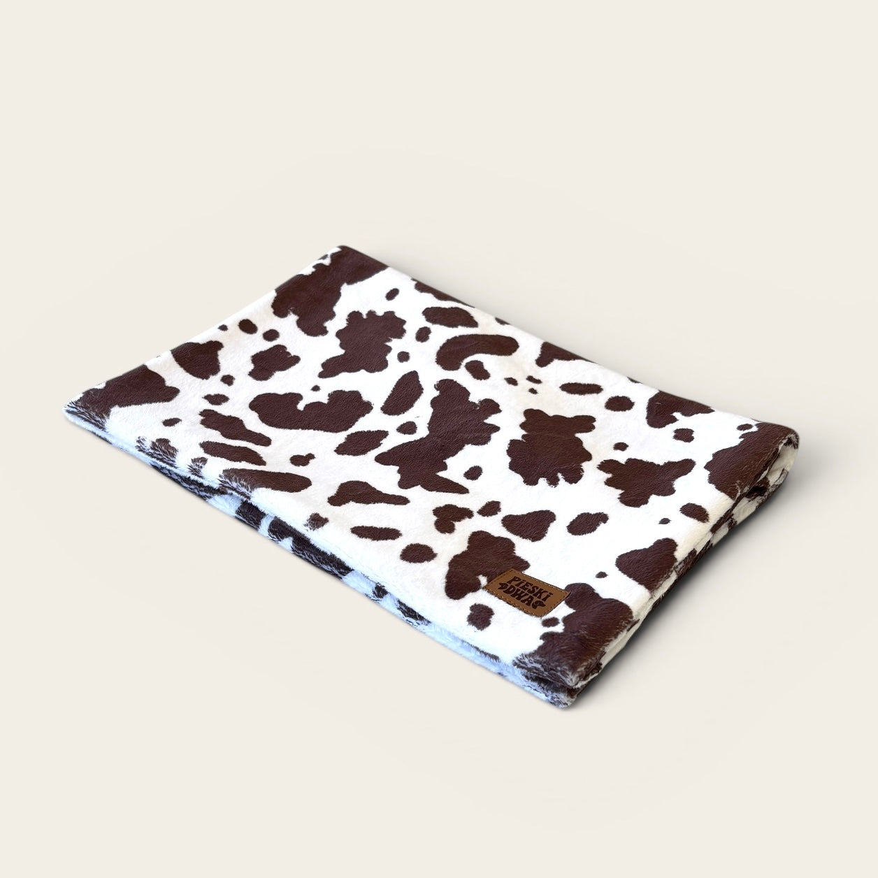 Koc dla psa w brązowe łaty – Moo Brown